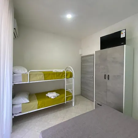 Orchidea 4* Neapel